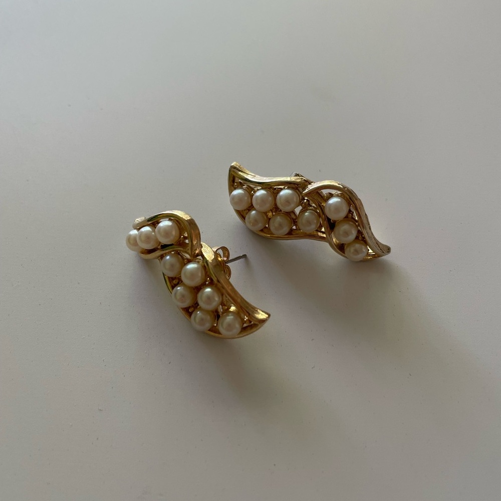 Vintage Pearl Earrings